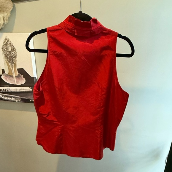 Carlisle 100% Silk Red Button Front Sleeveless Blouse Size 12/Large MSRP$225 - Picture 7 of 9